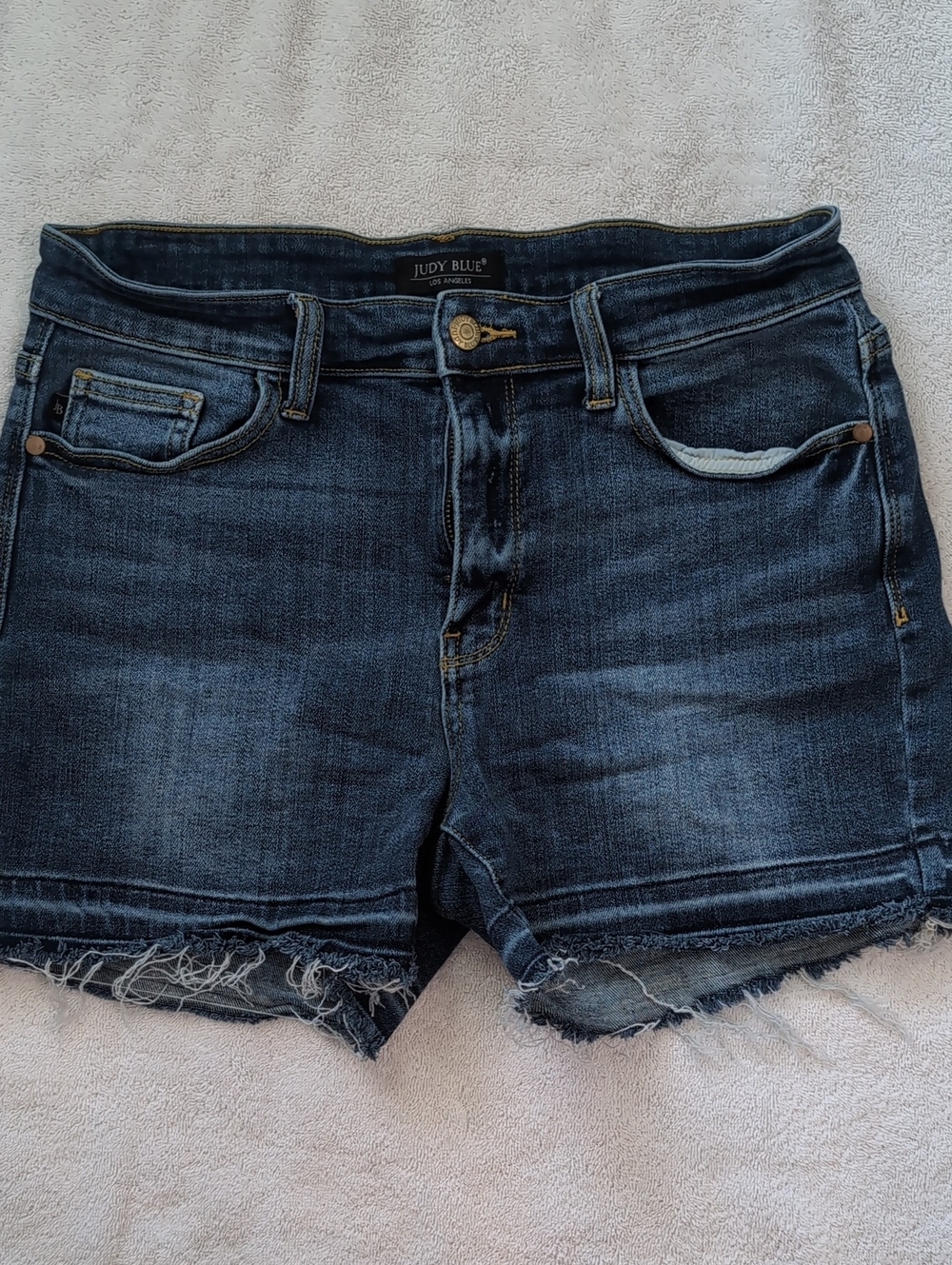 Judy Blue Medium-Dark Blue Frayed Hem Denim Shorts